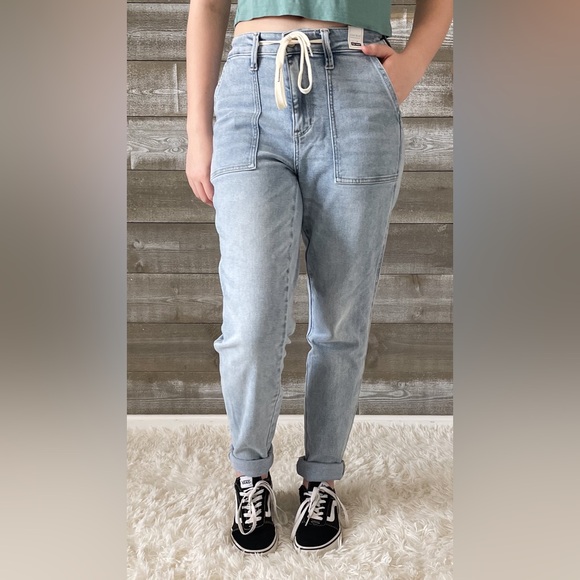 judy blue high waist vintage light wash double cuff joggers JB88691REG LT - Picture 5 of 12